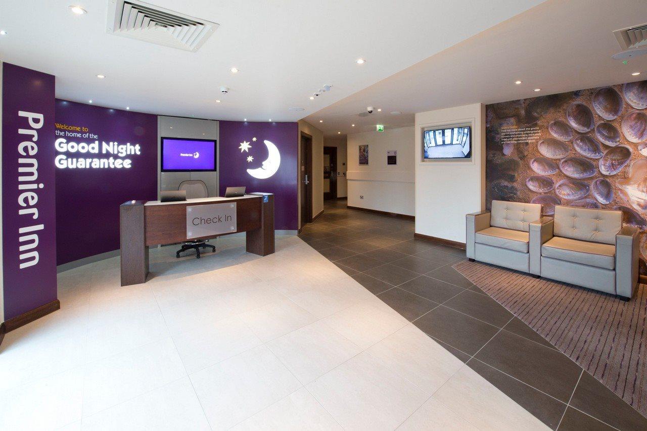 Premier Inn Ware Kültér fotó